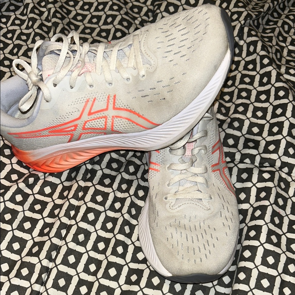 ASICS Women's Athletic Shoes - Light Gray with Coral Accents